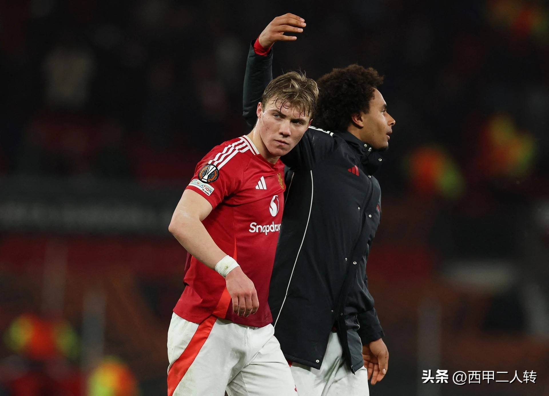 里程碑夜！曼联手感冰凉，英超集结日刷纪录，态度坚定，高层口径保持一致(英超曼联俱乐部)